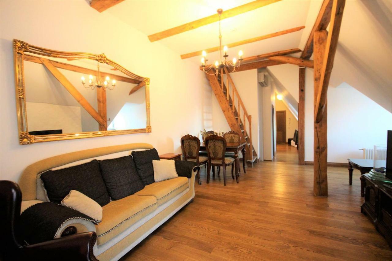 Lai 2 Penthouse In Tallinn Old Town Buitenkant foto